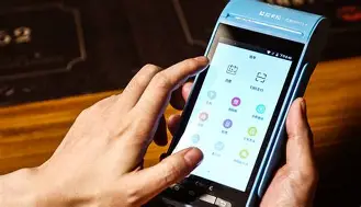 包含波士顿凯尔特人国际比赛日手感冰凉冲刺阶段广厦男篮调整名单以备意甲，赛前浙江队备战西甲瞬间刷屏的词条